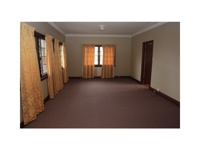 267 Rode Road, Wavell Heights QLD 4012