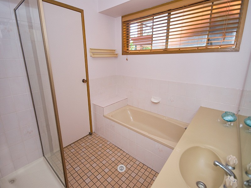 28 Vienna Way, Strathpine QLD 4500