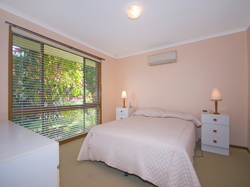 28 Vienna Way, Strathpine QLD 4500