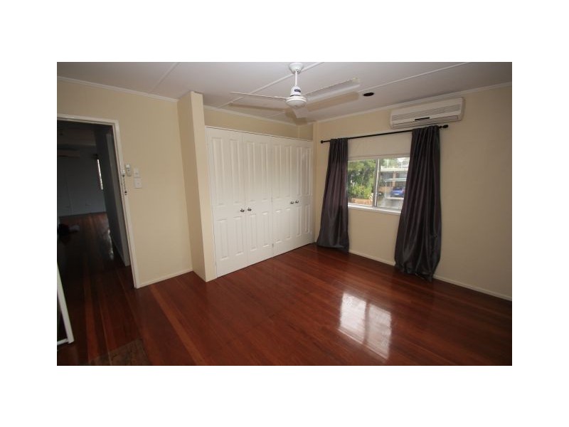 11 Lord Byron Parade, Strathpine QLD 4500