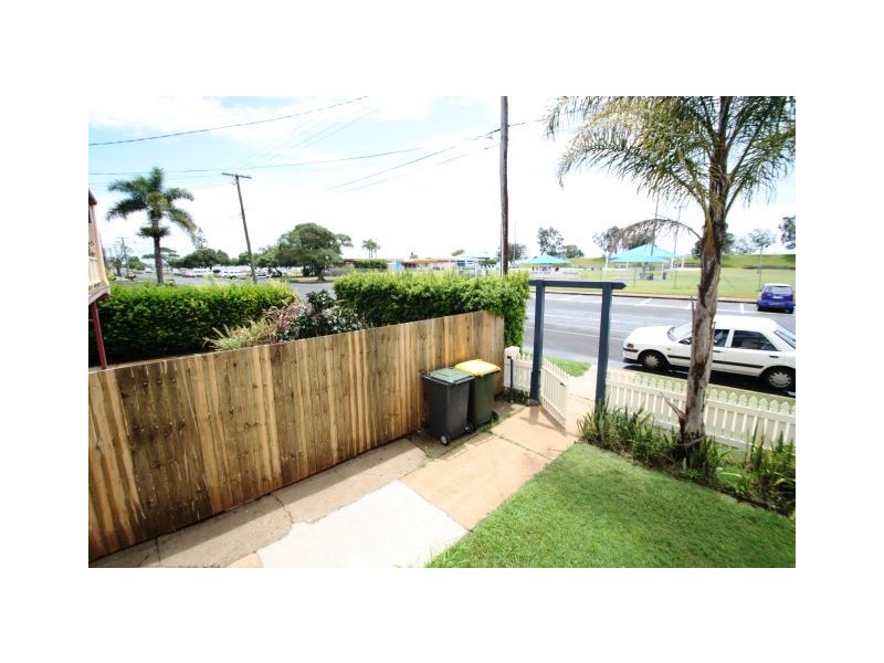 200 Flinders Parade, Sandgate QLD 4017