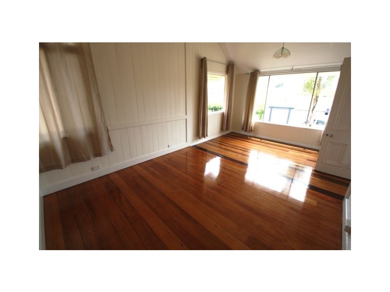 200 Flinders Parade, Sandgate QLD 4017