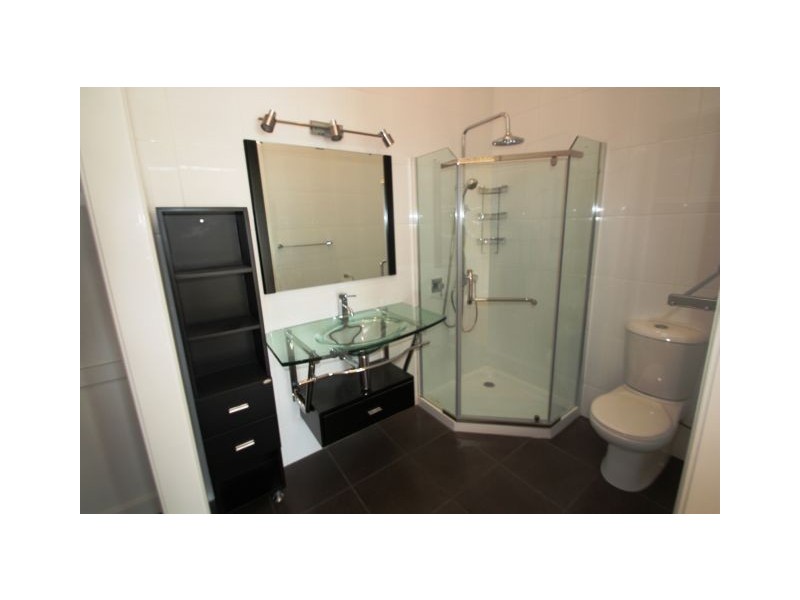 200 Flinders Parade, Sandgate QLD 4017
