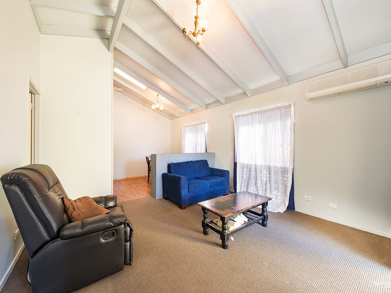 36 Dolphin Street, Deception Bay QLD 4508