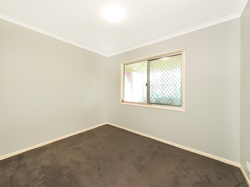 36 Dolphin Street, Deception Bay QLD 4508