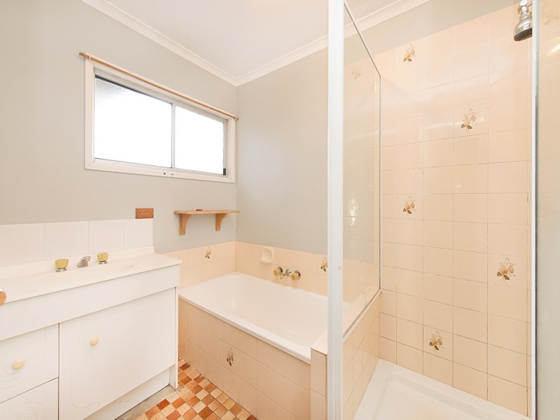 36 Dolphin Street, Deception Bay QLD 4508