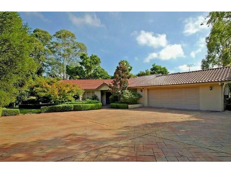 12 Banks Road, Castle Hill NSW 2154