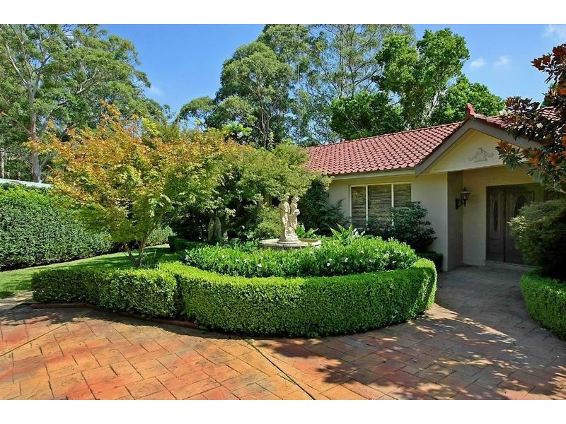 12 Banks Road, Castle Hill NSW 2154