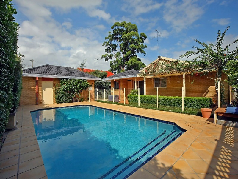 Winston Hills NSW 2153