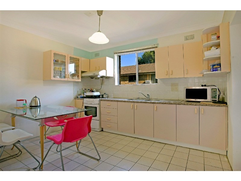 4/13 Doodson Avenue, Lidcombe NSW 2141