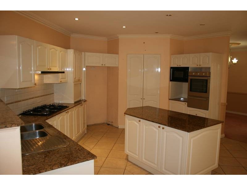 9 Cedar Grove, Castle Hill NSW 2154