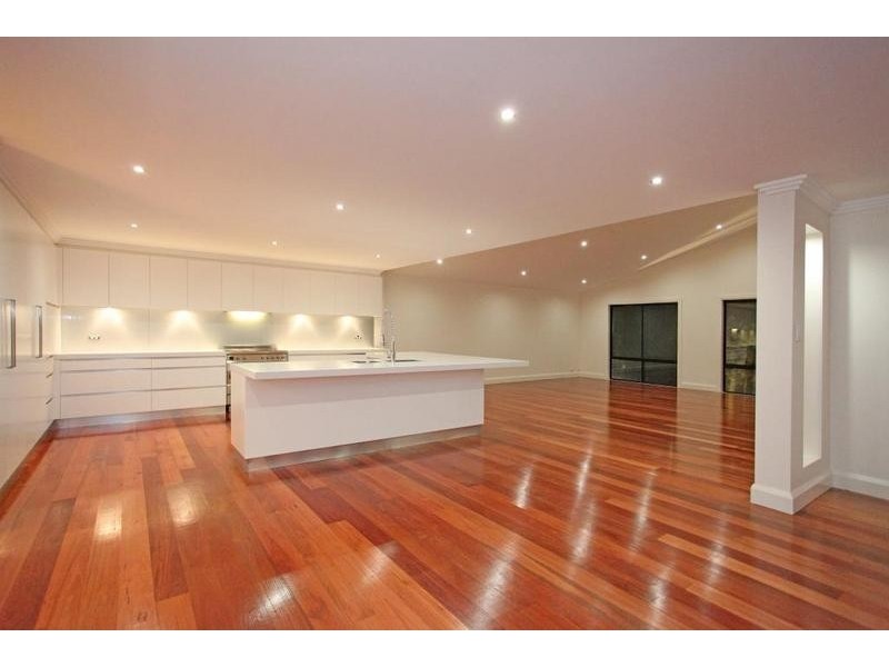 7 Woodchester Close, Castle Hill NSW 2154