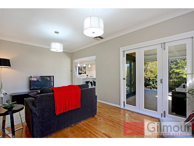 18 Chapman Avenue, Castle Hill NSW 2154
