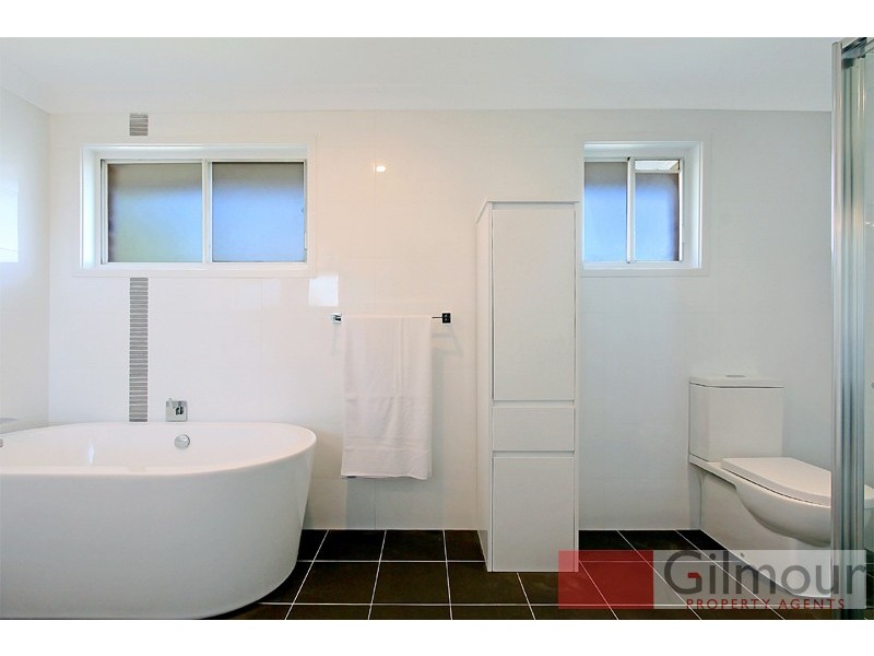 18 Chapman Avenue, Castle Hill NSW 2154