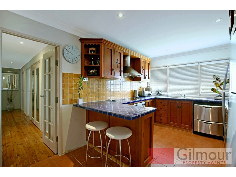 77 Joseph Banks Drive, Kings Langley NSW 2147