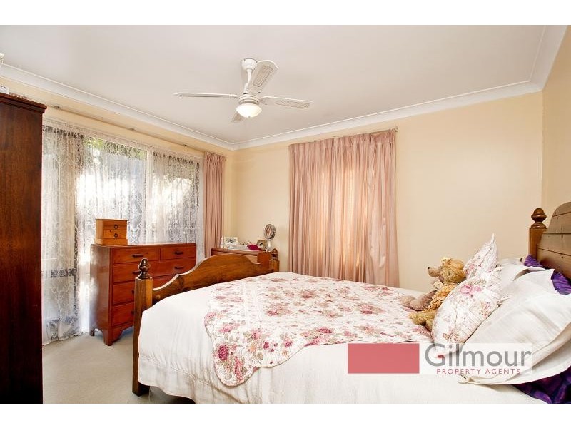 18 Dresden Avenue, Castle Hill NSW 2154