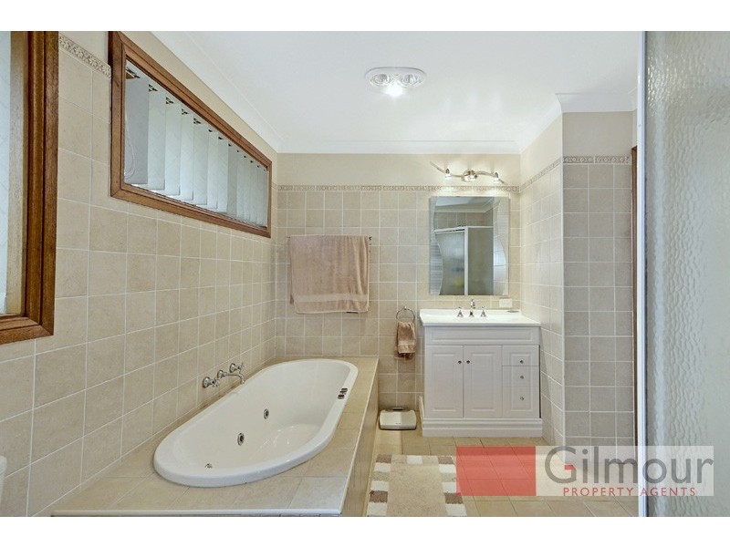 12 Rondelay Drive, Castle Hill NSW 2154