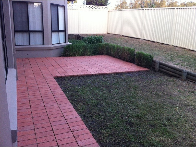 12 Neiwand Avenue, Kellyville NSW 2155