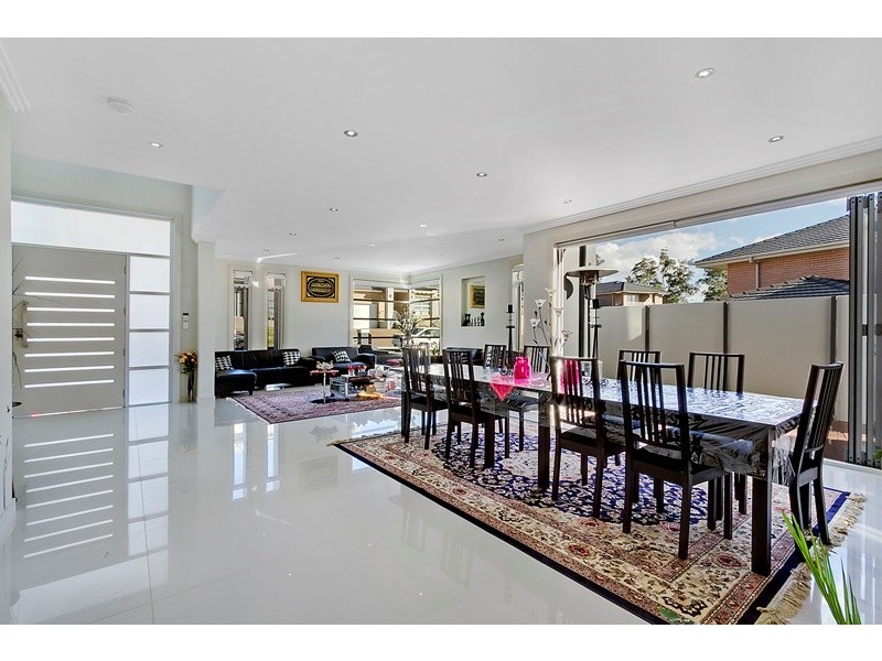 24 Kirkwall Avenue, Castle Hill NSW 2154