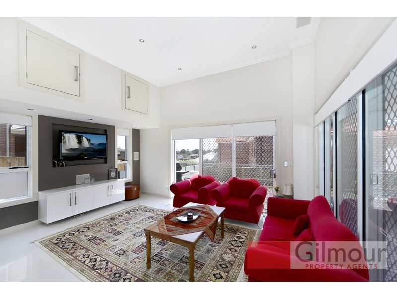 24 Kirkwall Avenue, Castle Hill NSW 2154