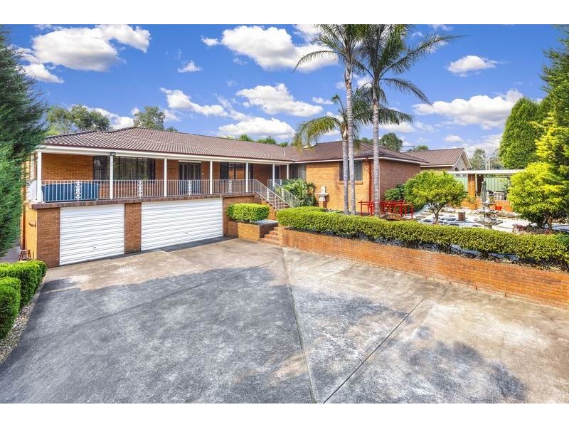 5 Dale Place, North Rocks NSW 2151