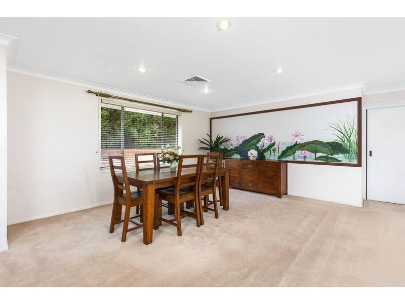 5 Dale Place, North Rocks NSW 2151