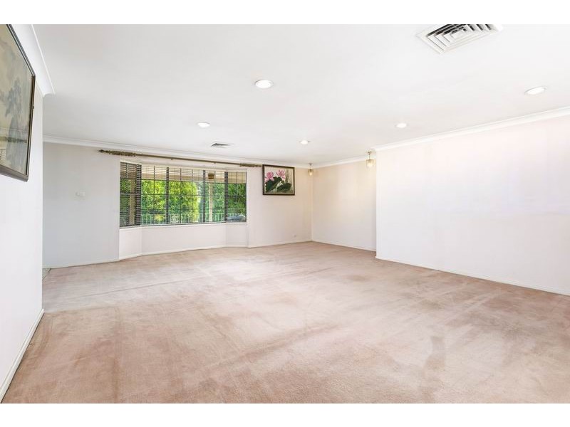 5 Dale Place, North Rocks NSW 2151