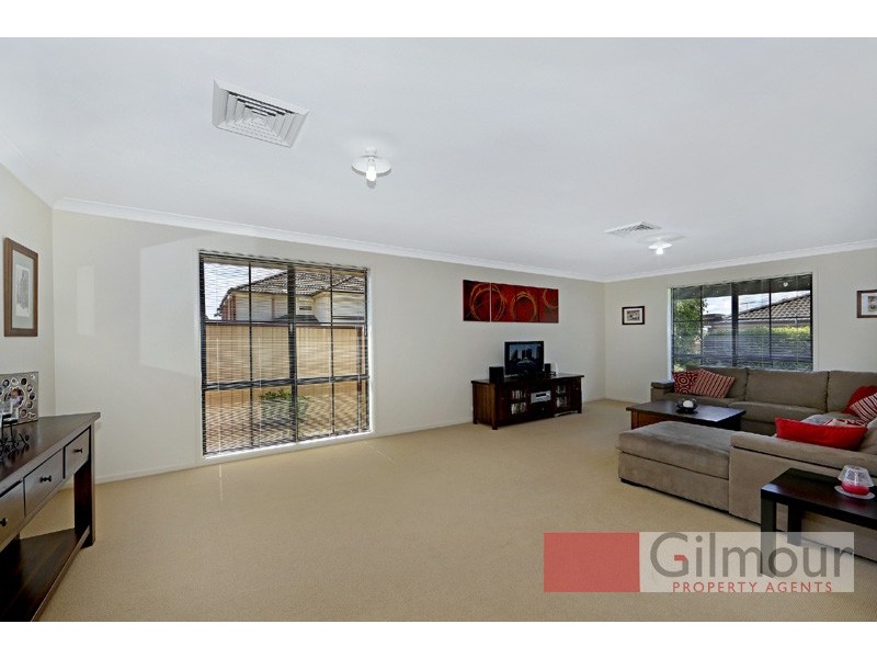 8 Lord Way, Glenwood NSW 2768