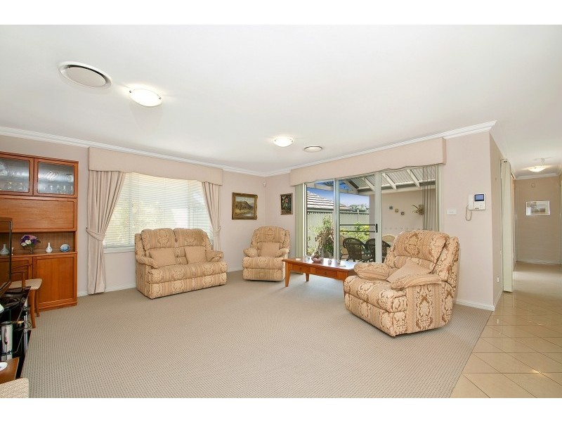 70 Harrington Avenue, Castle Hill NSW 2154