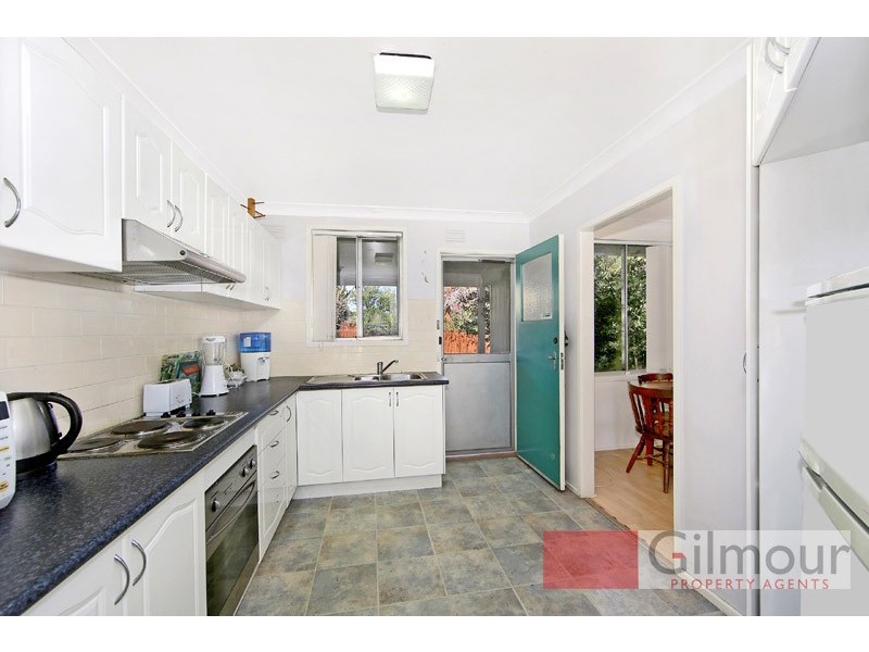 13 Clackmannan Road, Winston Hills NSW 2153