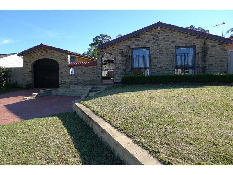 28 Ikara Avenue, Kellyville NSW 2155