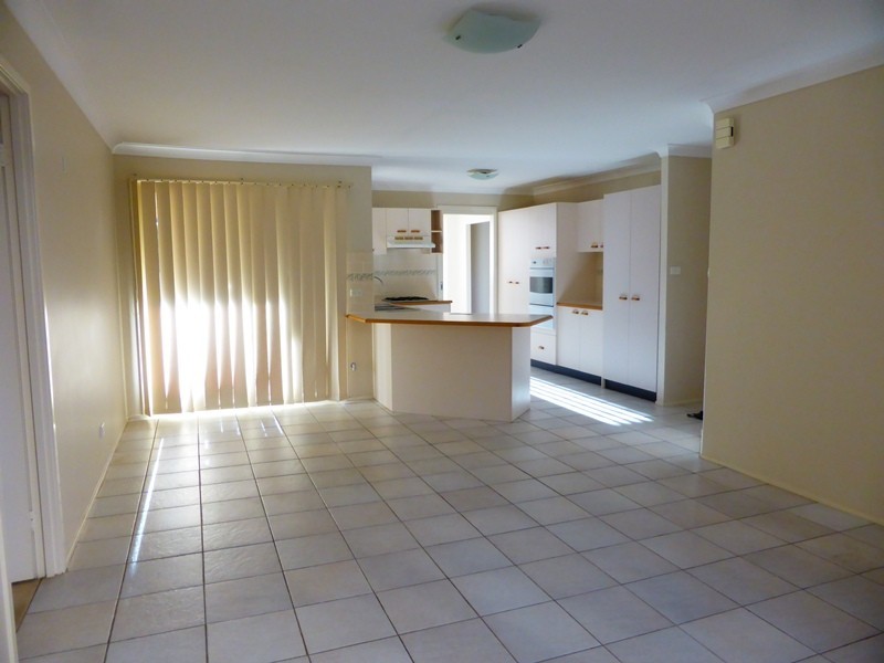 12 Blacksmith Close, Stanhope Gardens NSW 2768