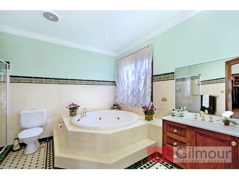 9 Amberwood Place, Castle Hill NSW 2154