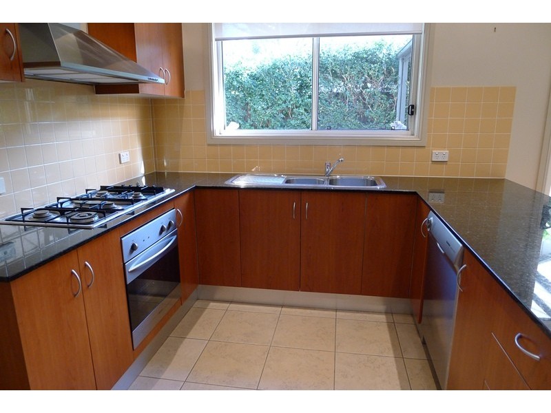 4/11 Harrington Avenue, Castle Hill NSW 2154