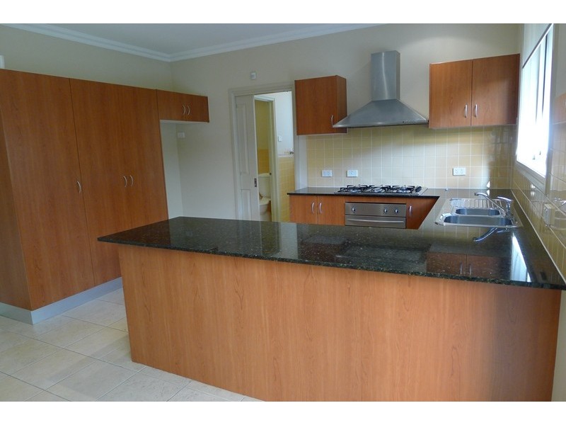 4/11 Harrington Avenue, Castle Hill NSW 2154