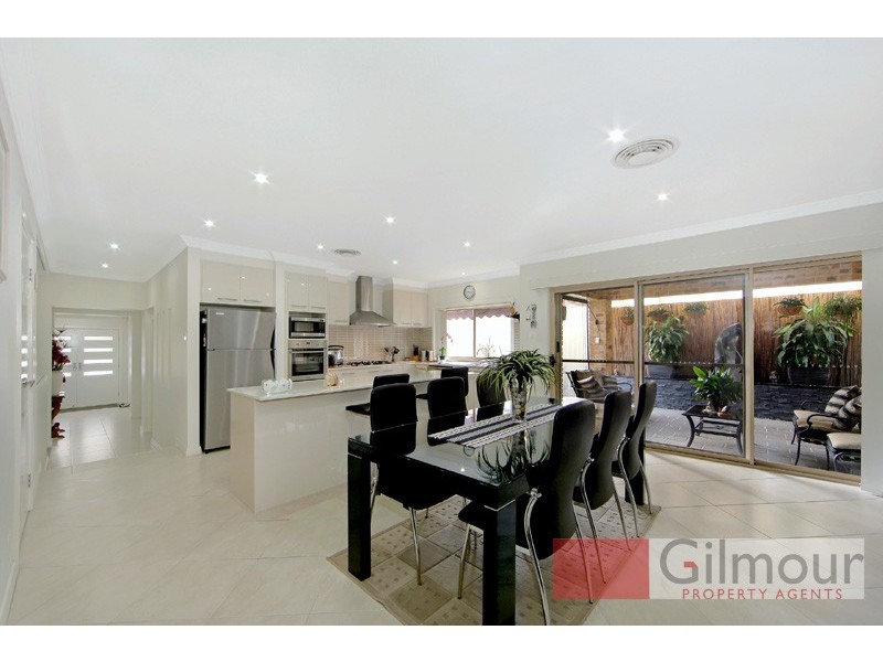 19 Honeyeater Crescent, Beaumont Hills NSW 2155