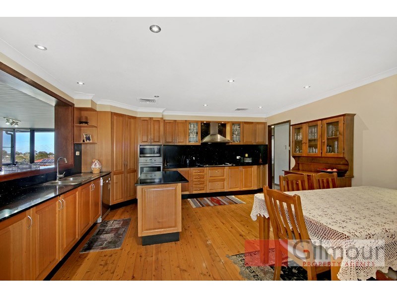 17 Blackett Drive, Castle Hill NSW 2154