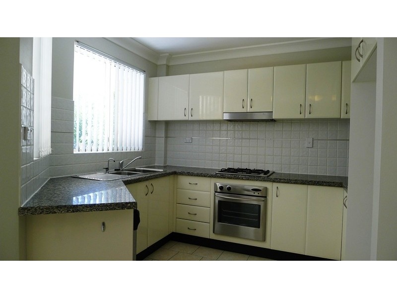 12/40-42 Cecil Avenue, Castle Hill NSW 2154