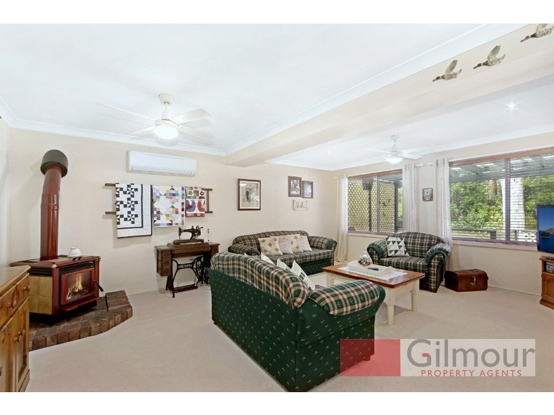 34 Galahad Crescent, Castle Hill NSW 2154
