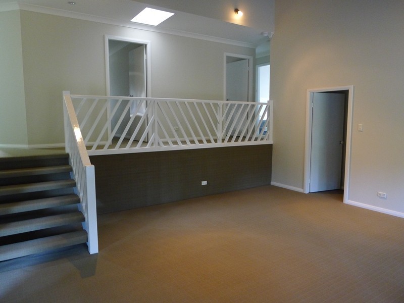 190 Ridgecrop Drive, Castle Hill NSW 2154