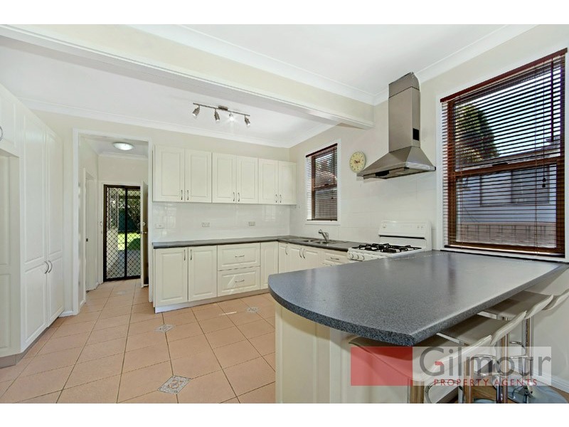 10 Dawn Drive, Seven Hills NSW 2147