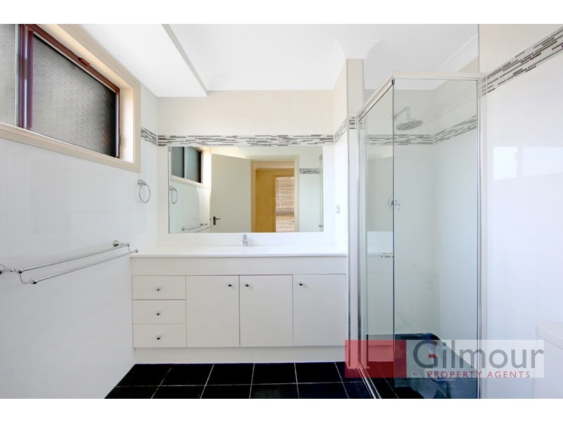 1 Finley Place, Glenhaven NSW 2156