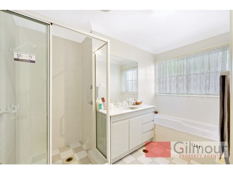 2/28 Garthowen Crescent, Castle Hill NSW 2154