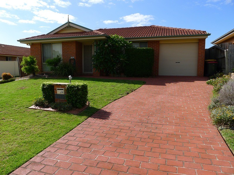 18 Carnoustie Street, Rouse Hill NSW 2155