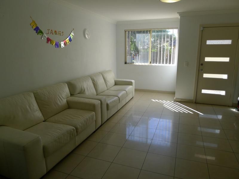 2/41 Purser Avenue, Castle Hill NSW 2154