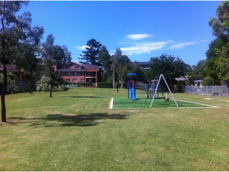 2/41 Purser Avenue, Castle Hill NSW 2154