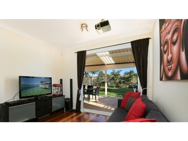 17 Picasso Crescent, Old Toongabbie NSW 2146