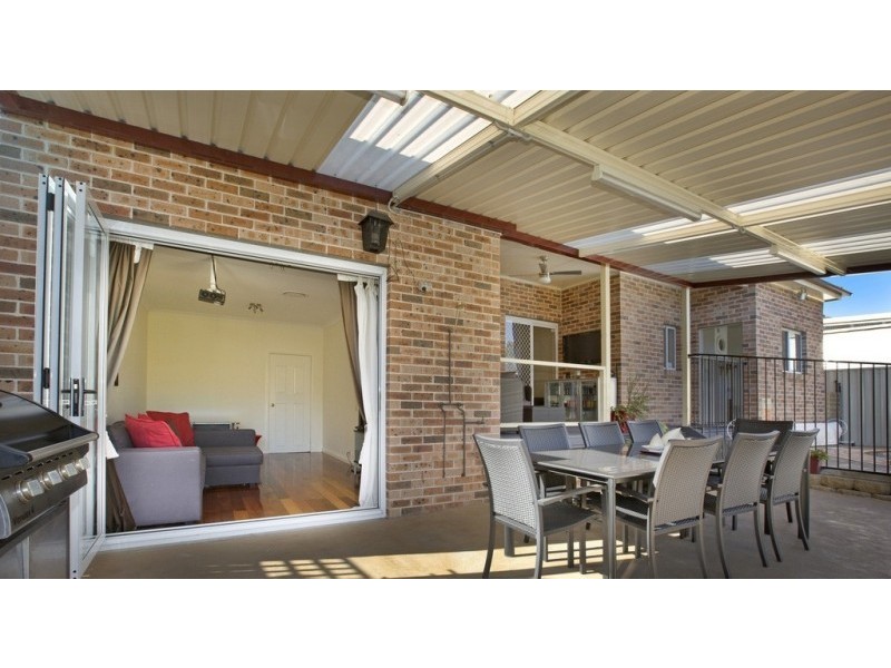 17 Picasso Crescent, Old Toongabbie NSW 2146