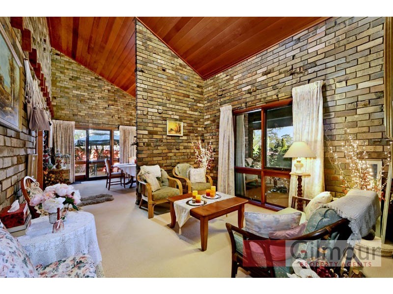 10 Lockhart Avenue, Castle Hill NSW 2154