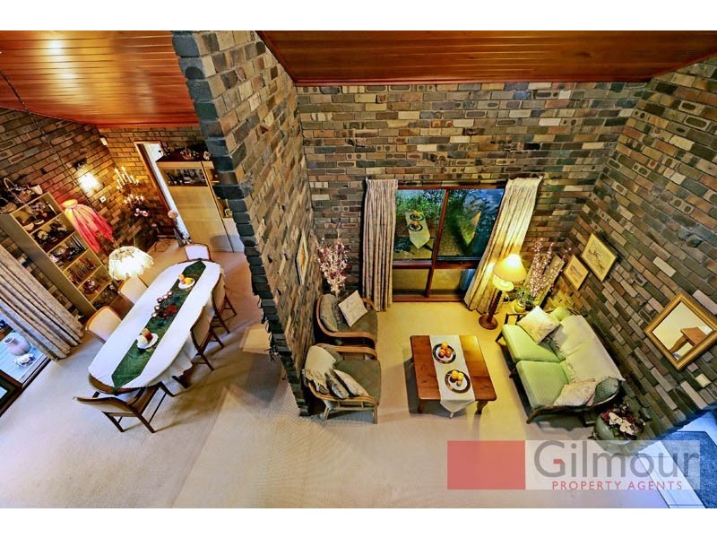 10 Lockhart Avenue, Castle Hill NSW 2154